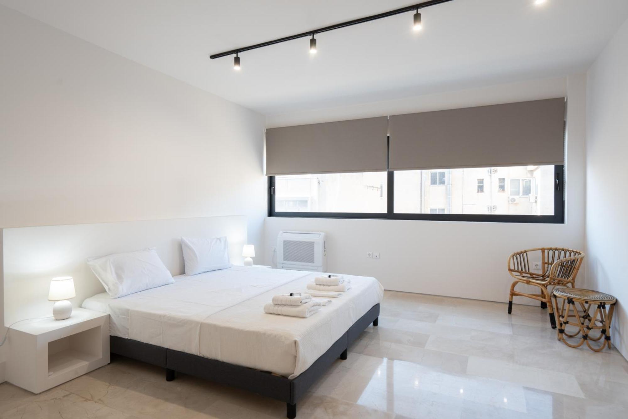 Acropolis View Window Retreat In Monastiraki Apartment Athens Luaran gambar