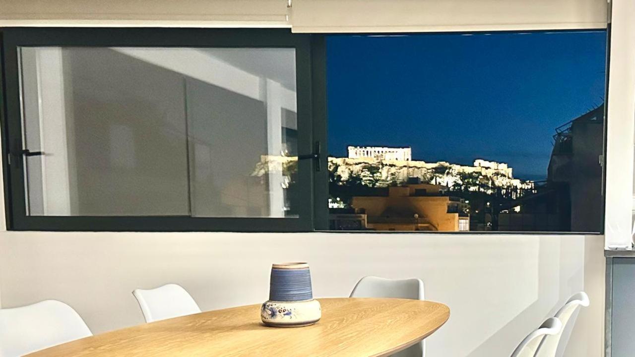 Acropolis View Window Retreat In Monastiraki Apartment Athens Luaran gambar